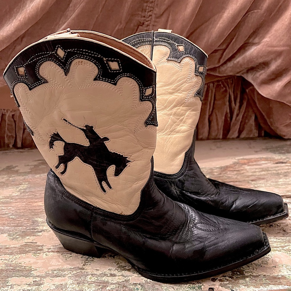 Women’s Rockabilly Cowboy Boots - Size 5 1/2